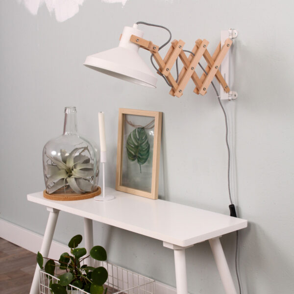 Scandinavische metalen naturel houten wandlamp Anne Light & Home Woody - Image 2