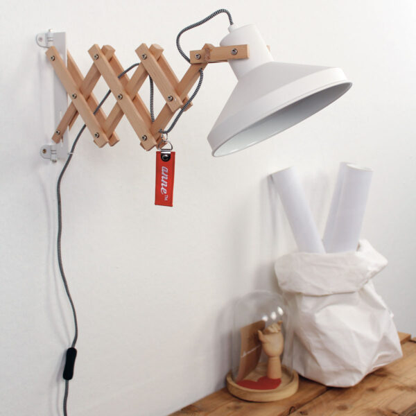 Scandinavische metalen naturel houten wandlamp Anne Light & Home Woody - Image 3