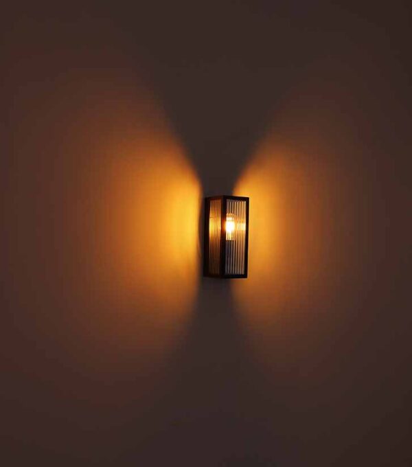 Globo Gundula wandlamp – E27 (grote fitting) – Zwart - Image 3