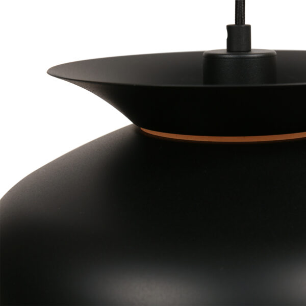 Zwarte komvormige plafondlamp met koperkleurig accent Mexlite Skandina - Image 9