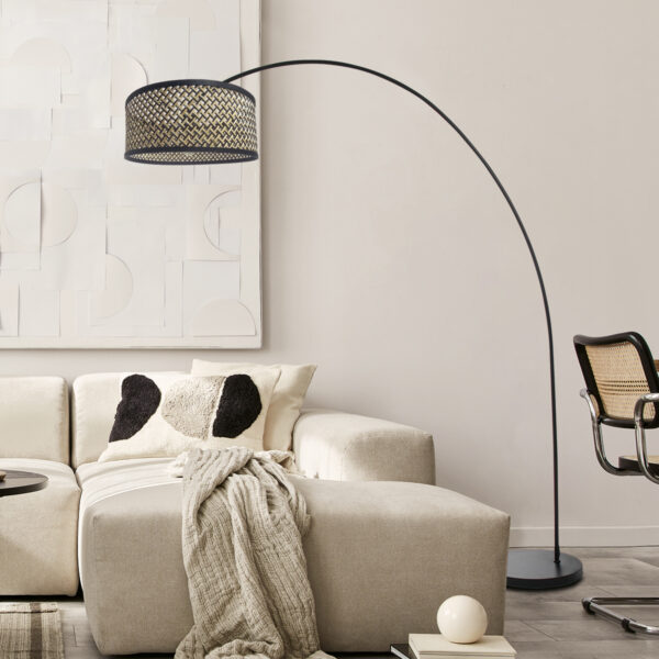 Zwarte vloerlamp met rotan lampenkap Mexlite Solva - Image 2