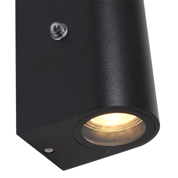 Steinhauer Poro wandlamp - IP44 - schemersensor - incl. GU10 lichtbronnen - halfrond - zwart - Image 3