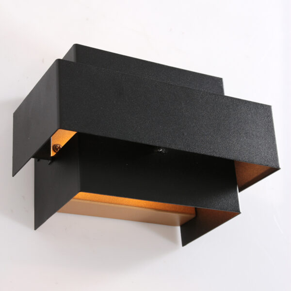 Steinhauer Muro wandlamp - 2700K - 600L - 6W - 20 cm breed - met gouden binnenzijde - zwart - Image 12