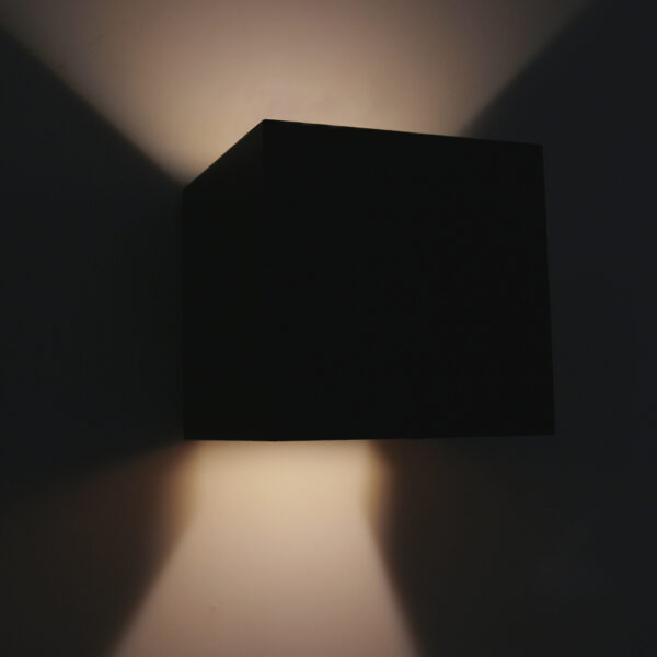Steinhauer Muro wandlamp - kubus - 10x10 cm - ingebouwd LED - zwart - Image 14