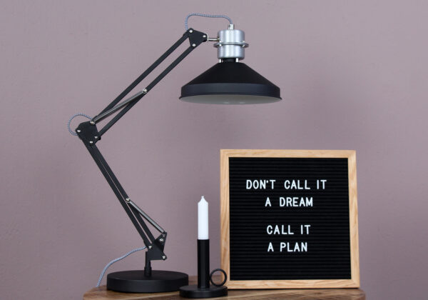 Grote robuuste bureaulamp Anne Light & Home Zappa - Image 13