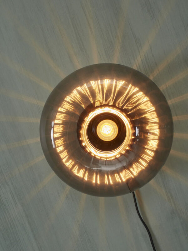 Trendy zwarte glazen wandlamp It's About RoMi Brussels - Image 4