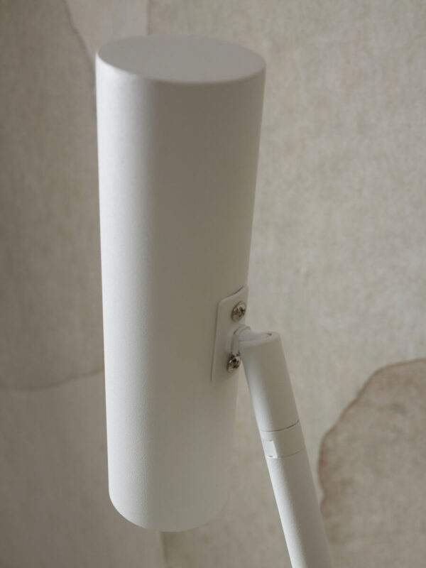 Witte retro metalen vloerlamp It's About RoMi Havana - Image 3