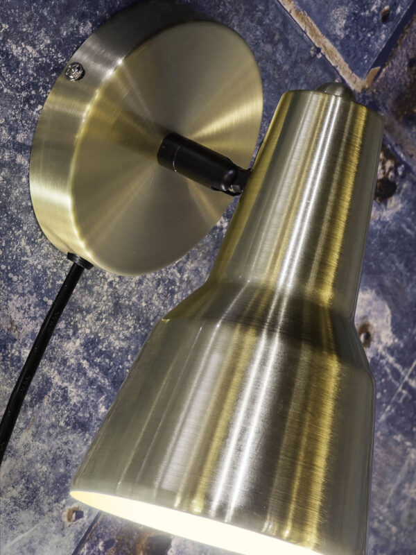 Metalen retro wandlamp goud It's About RoMi Valencia - Image 3