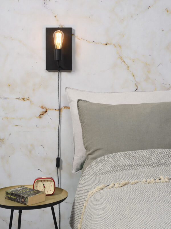 Minimalistische rechthoekige zwarte wandlamp It's About RoMi Madrid - Image 7
