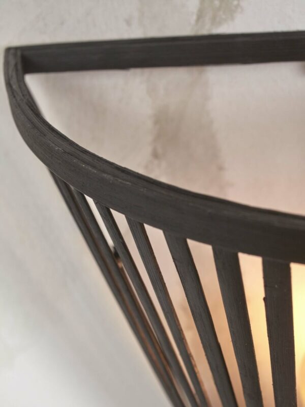 Halfopen bamboe wandlamp zwart GOOD&MOJO Merapi - Image 8
