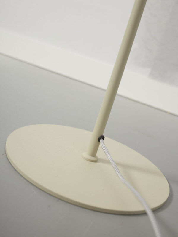 Groene retro vloerlamp metaal It's About RoMi Lisbon - Image 6