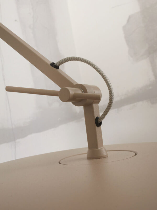 Grijze retro wandlamp metaal It's About RoMi Marseille - Image 3