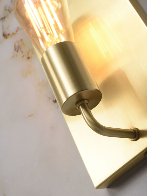 Rechthoekige minimalistische wandlamp goud It's About RoMi Madrid - Image 3
