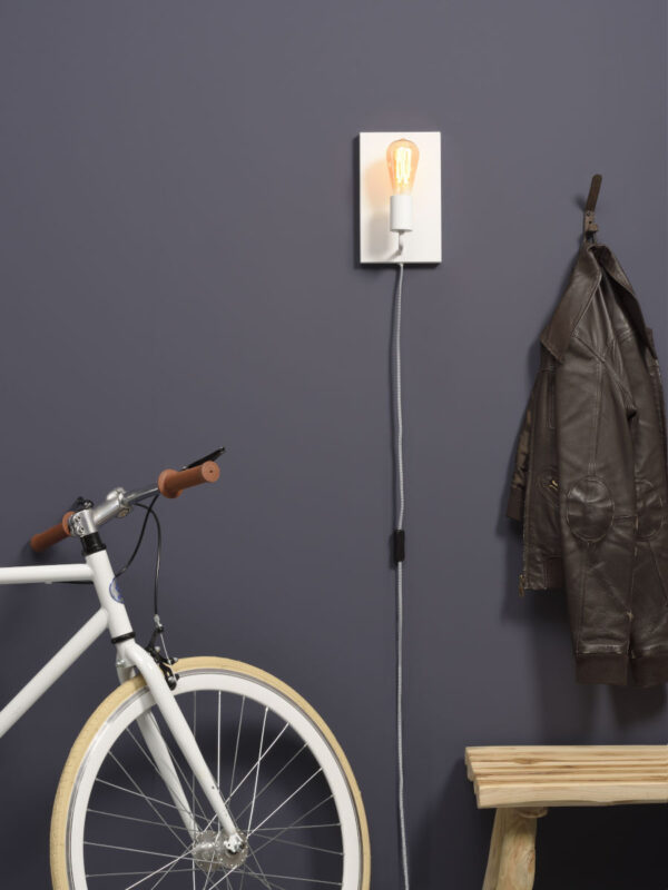 Witte minimalistische wandlamp rechthoekig It's About RoMi Madrid - Image 2