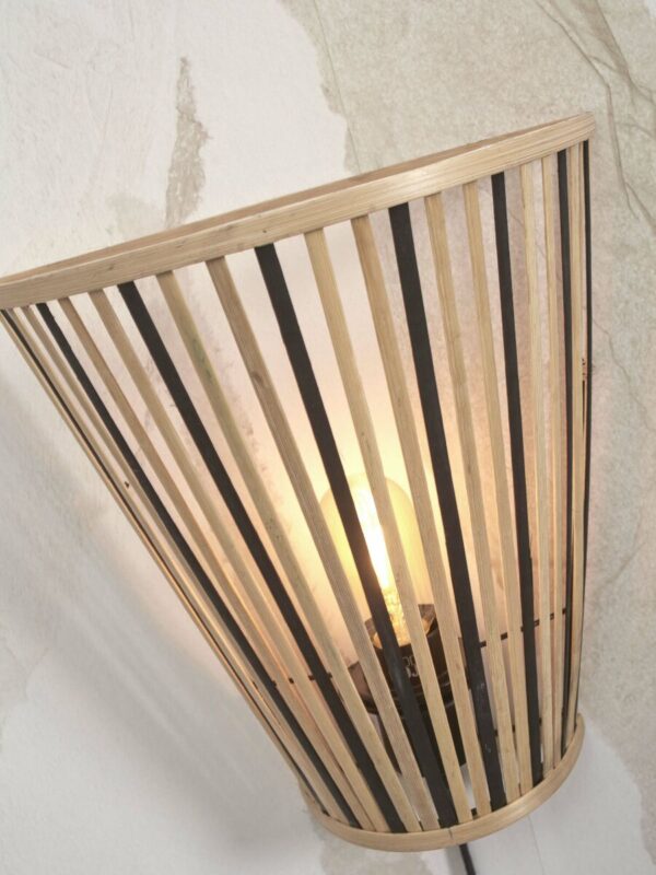 Zwart/naturel bamboe wandlamp halfopen GOOD&MOJO Merapi - Image 7