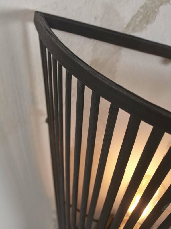 Halfopen bamboe wandlamp zwart GOOD&MOJO Merapi - Image 3