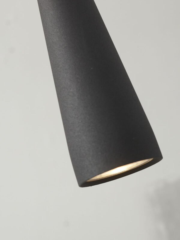 Retro zwart metaal hanglamp It's About RoMi Bordeaux - Image 4