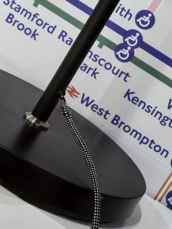 Kronkelige verstelbare vloerlamp zwart It's About RoMi London - Image 3