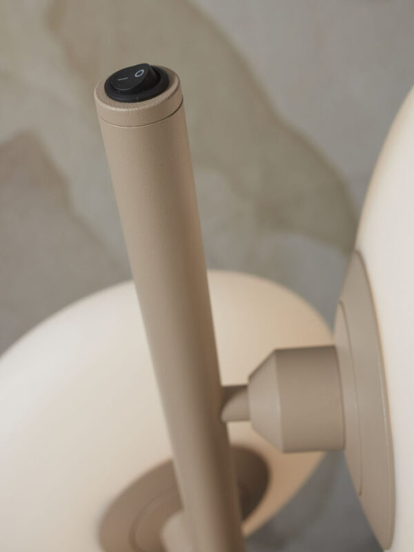 Grijze-glazen Scandinavische vloerlamp metaal It's About RoMi Sapporo - Image 3