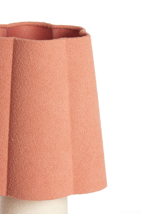 Tafellamp met roze lampenkap van stof Light & Living Musaby - H 50 cm - Image 3