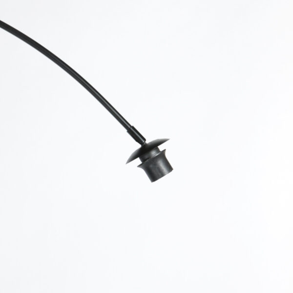 Trendy zwarte booglamp met witte kap Anne Lighting Curve - Image 8