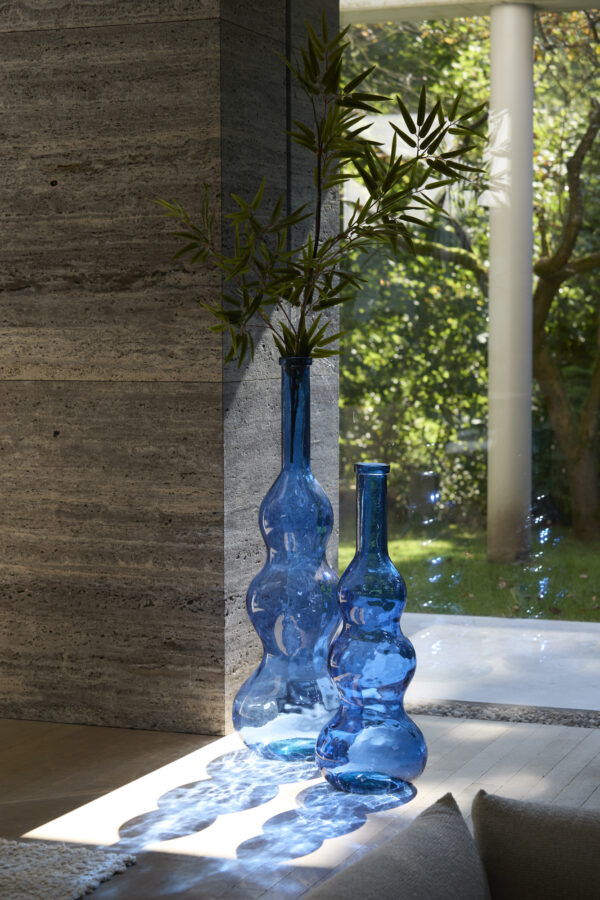 light&livingveneriovaasmetglansdonkerblauwglas–ø26,5x75cm-529