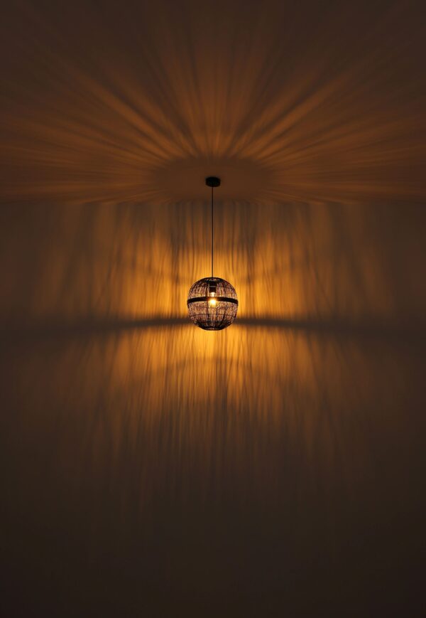 globo-hanglamp-hermiii-zwart-metaal-ø30cm-e27-14994h1-1