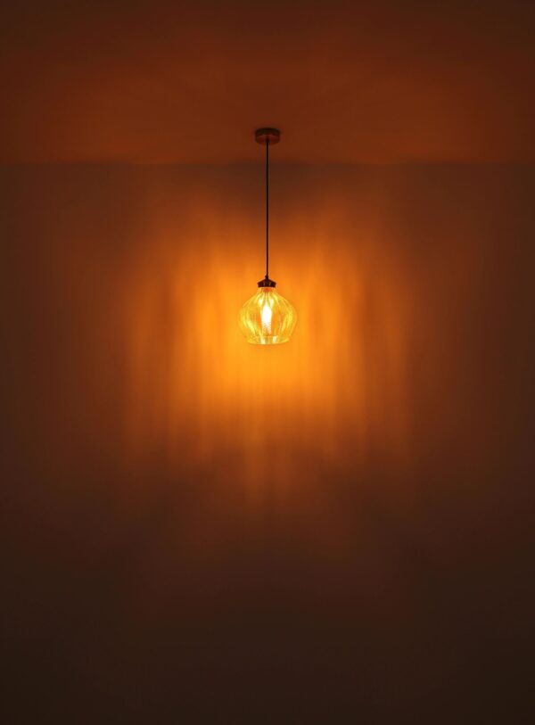 globo-hanglamp-jessica-amberkleurig-glas-ø22cm-e27-15898h-1