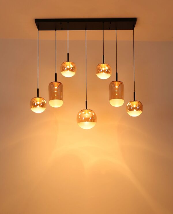 globo-hanglamp-severin-amberkleurig-glas-groteeettafellamp-led-16057-7h-1