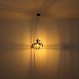 globo-hanglamp-tamara-zwart-metaal-ø40cm-e27-15639h2-1