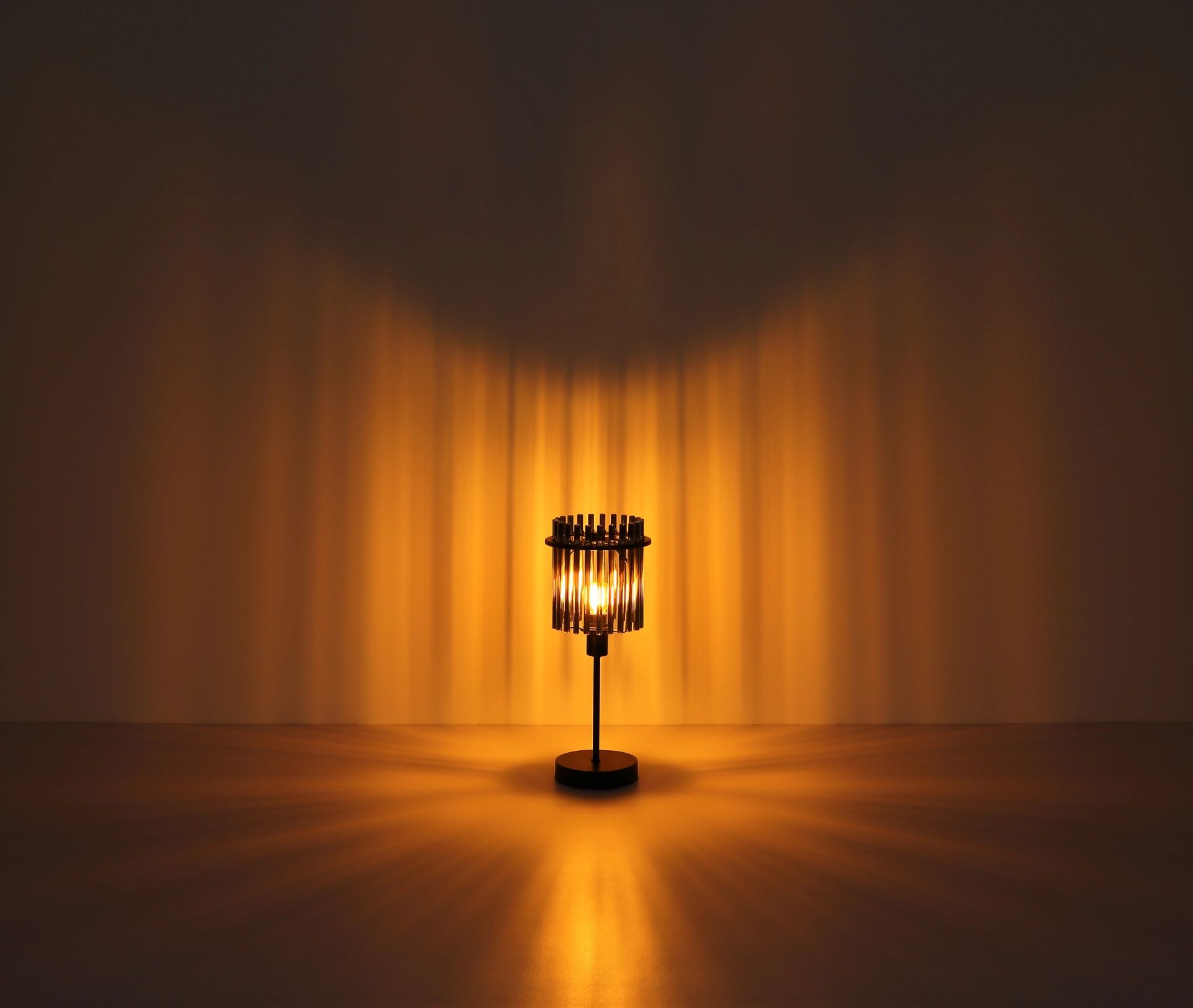 globo-tafellamp-gorley-zwart-glas-ø30cm-e27-15698t1-1