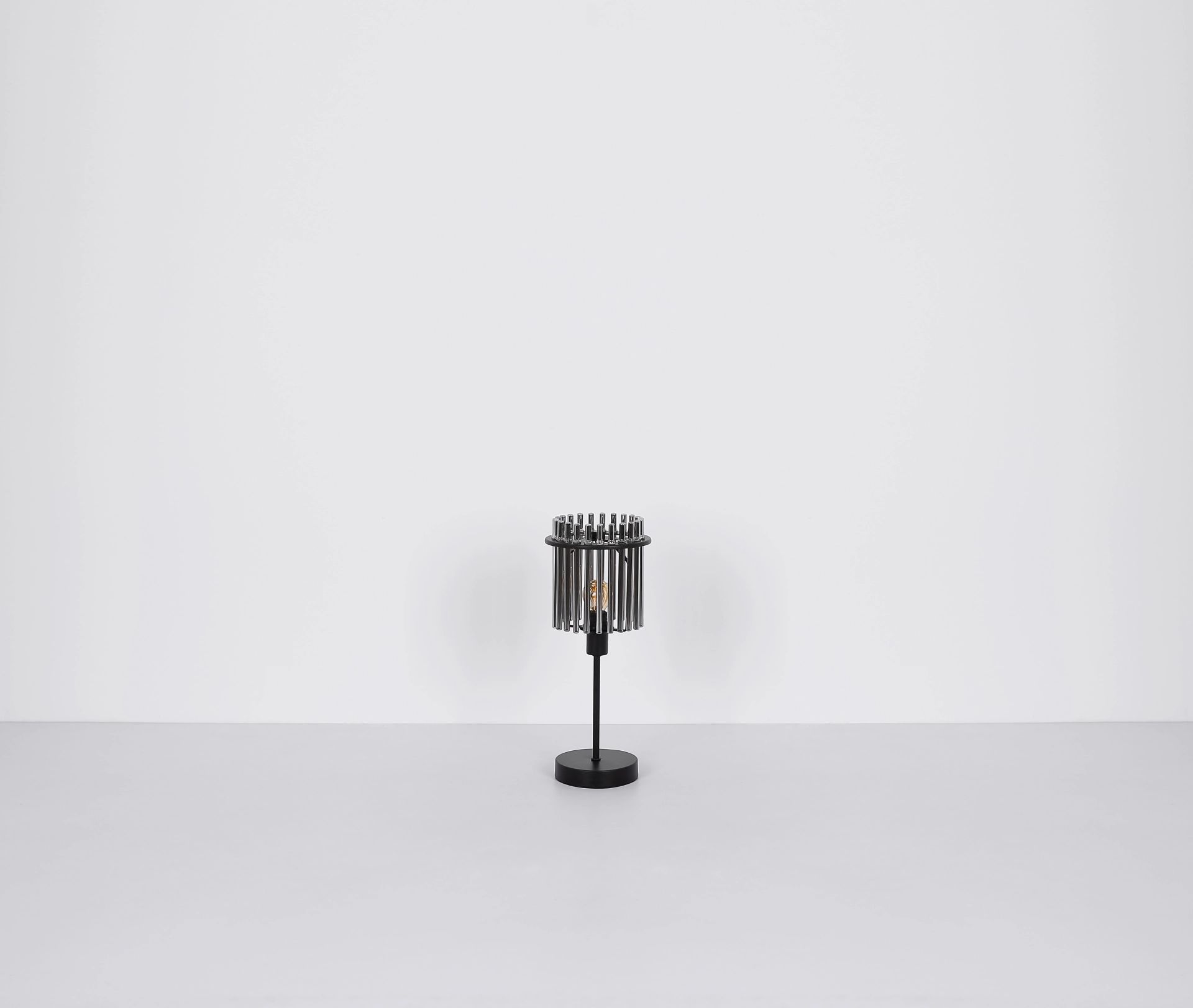 globo-tafellamp-gorley-zwart-glas-ø30cm-e27-15698t1-1