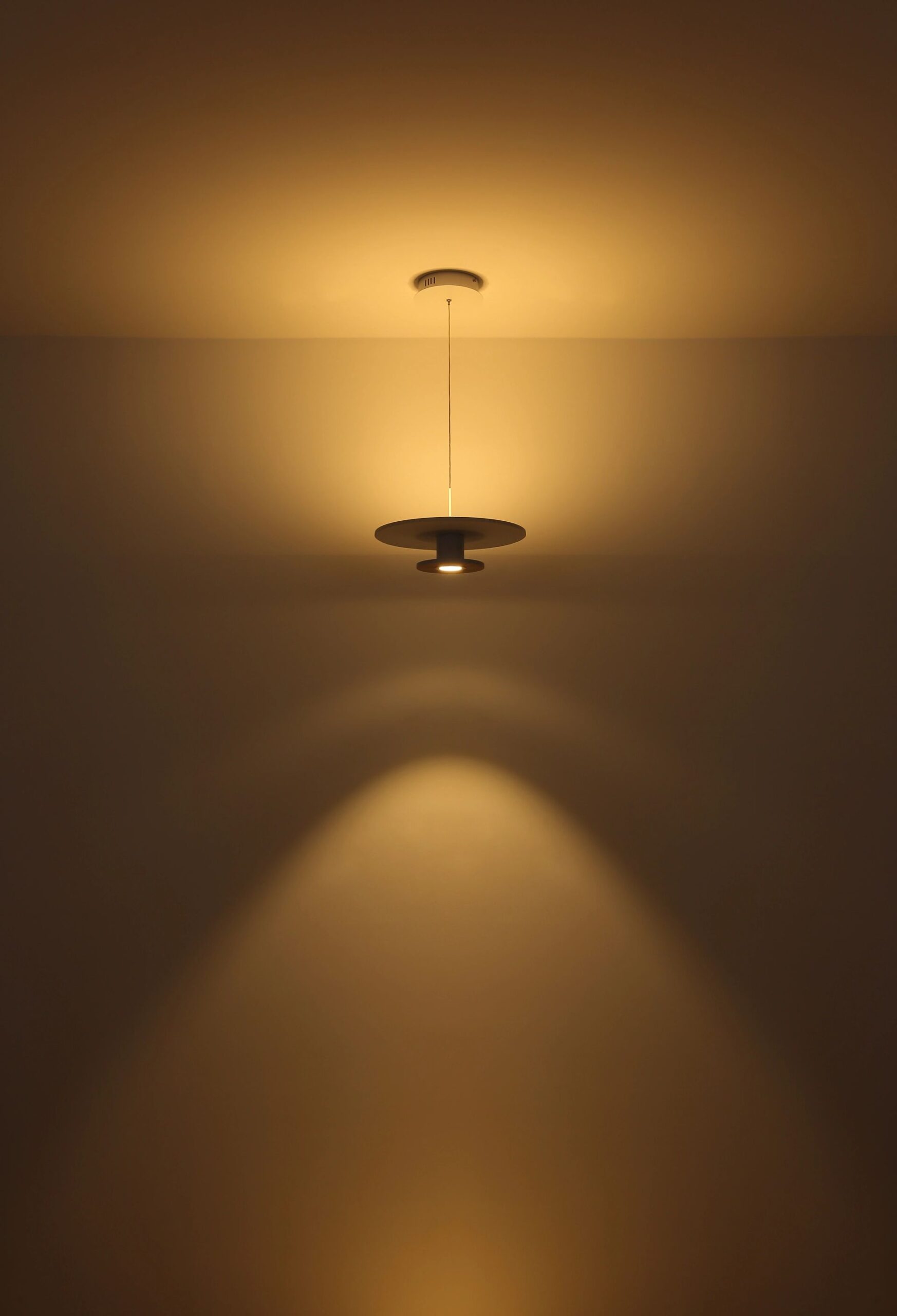 Moderne hanglamp met vilt en aluminium Carter - Image 6