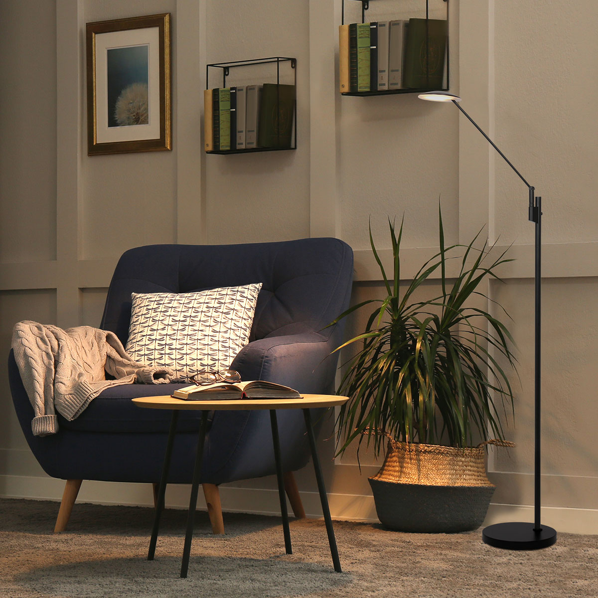 steinhauer-vloerlamp-daphne-zwart-metaal-designlamp-led-3393zw-2