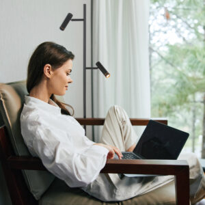 mexlite-vloerlamp-lumo-zwart-metaal-designlamp-led-4608zw-2