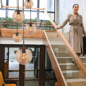 steinhauer-hanglamp-bollique-amberkleurig-glas-ø60cm-e27-2730ca-2